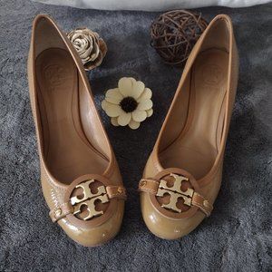 Tory Burch “Aaden” Mid Heel Pump, size US 6.5